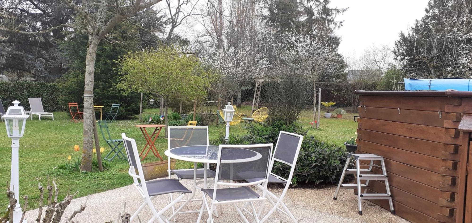 Hotel Le Jardin De Josseline Amboise Exteriér fotografie